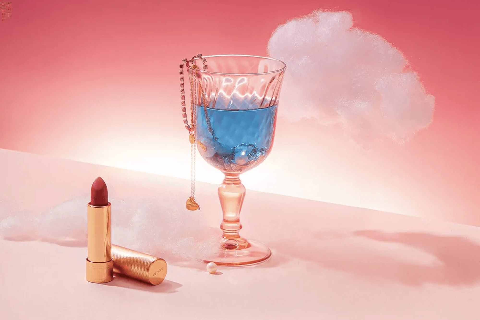 Clean travel photo after removing people with AI